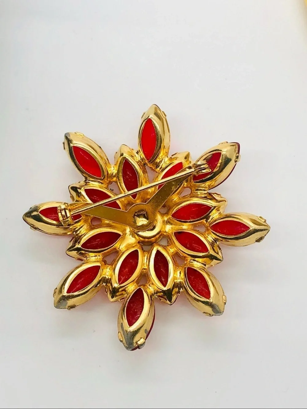 Vintage cherry red flower rhinestone brooch